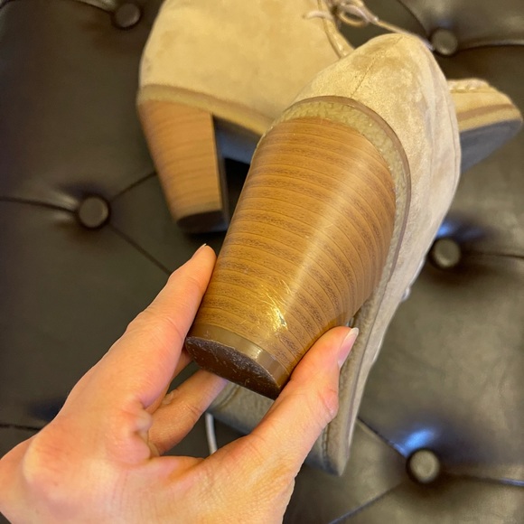 🦅 American Eagle | Tan ankle boots - Picture 9 of 13